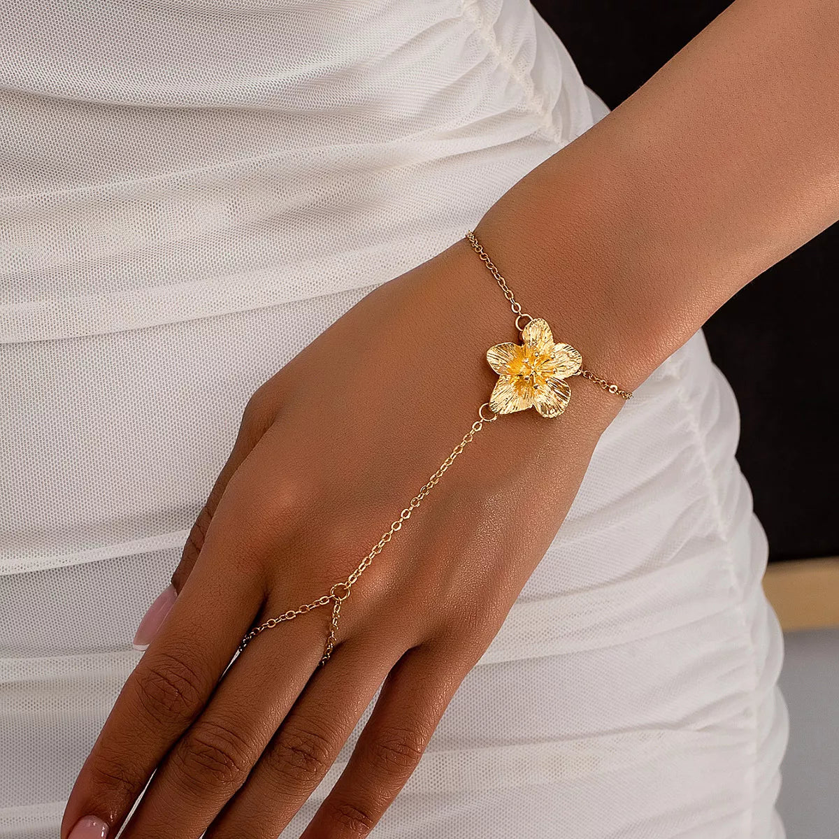 アクセサリー everyone 18k gold simple bracelet アクセサリー everyone 18k gold simple bracelet 19cm Initial Z